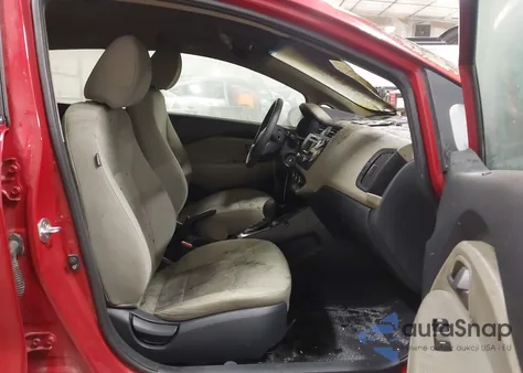 2015 Kia Rio Lx z USA, uszkodzony, nr VIN KNADM4A38F6503249